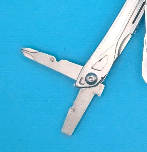 LEATHERMAN WINGMAN MULTI-TOOL! FAST SHIPPING!