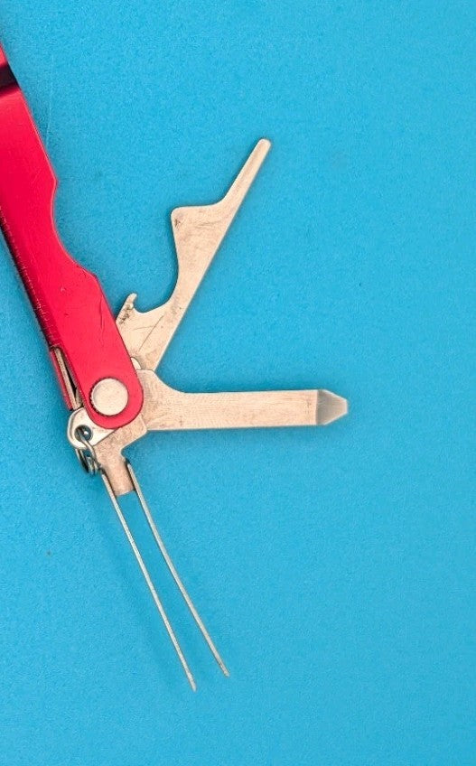 Leatherman Micra Multi-Tool, Knife, Scissors, Key Ring, Red!