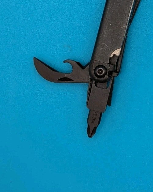 Leatherman Wave Plus + Multi-Tool! FAST SHIPPING! BLACK OXIDE!