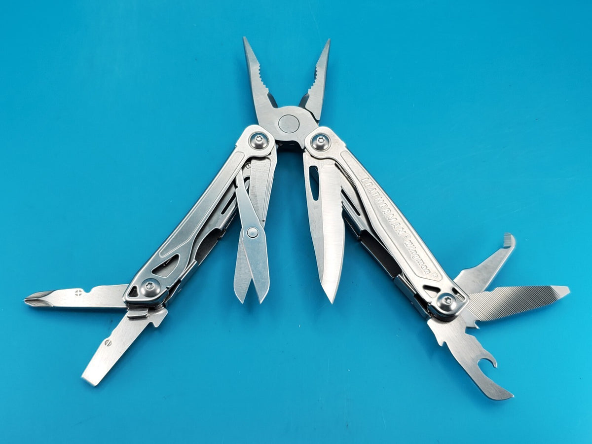 LEATHERMAN WINGMAN MULTI-TOOL! WITH SHEATH! FREE SHIPPING!