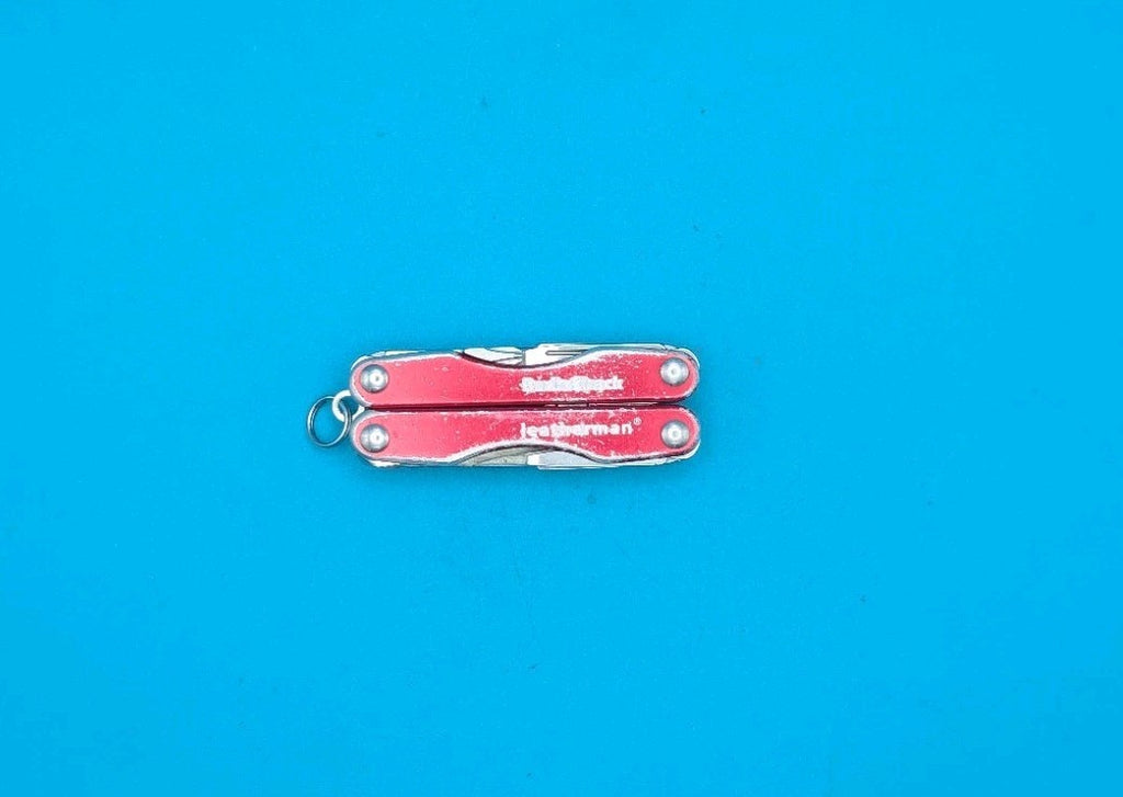 Leatherman Squirt E4 USA Radio Shack! Limited Edition!