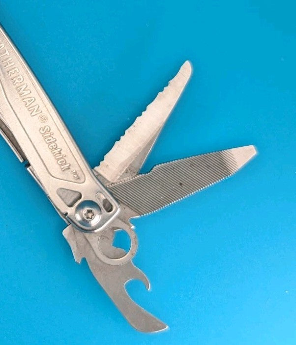Leatherman Sidekick Multi-Tool, Knife, Pliers, Saw, Stainless!