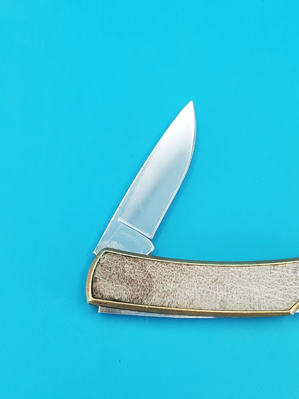 Vintage Buck 529A Buckskin Plain Edge Folding Pocket Knife! 1988