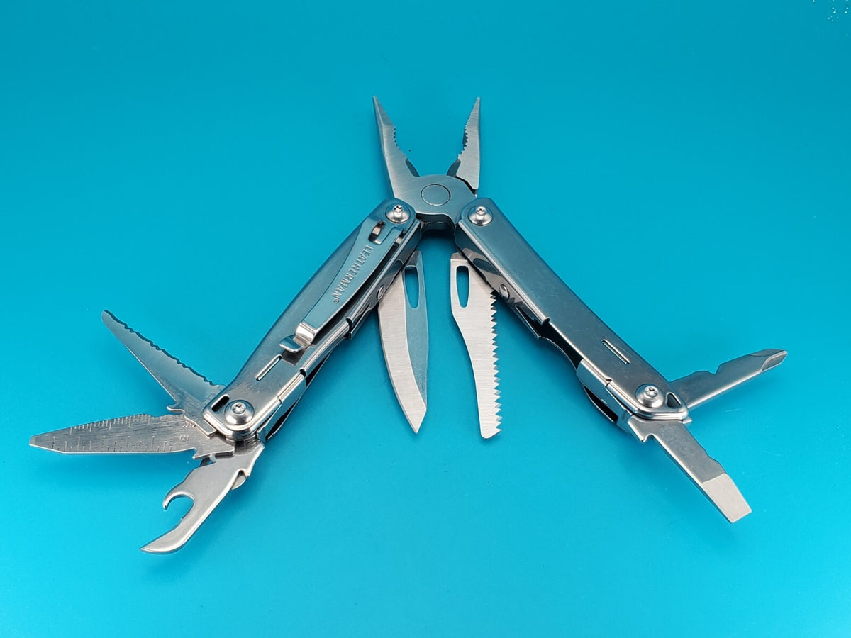 Leatherman Sidekick Multi-Tool, Knife, Pliers, Saw, Stainless!