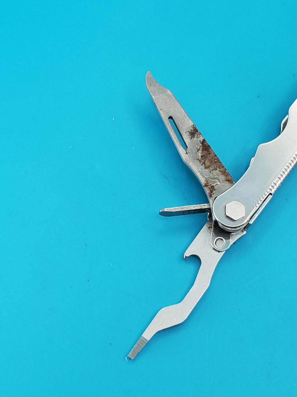 SOG Crossgrip Multitool Knife! With Sheath!