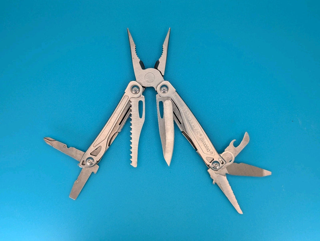 Leatherman Sidekick Multi-Tool, Knife, Pliers, Saw, Stainless! With Sheath!