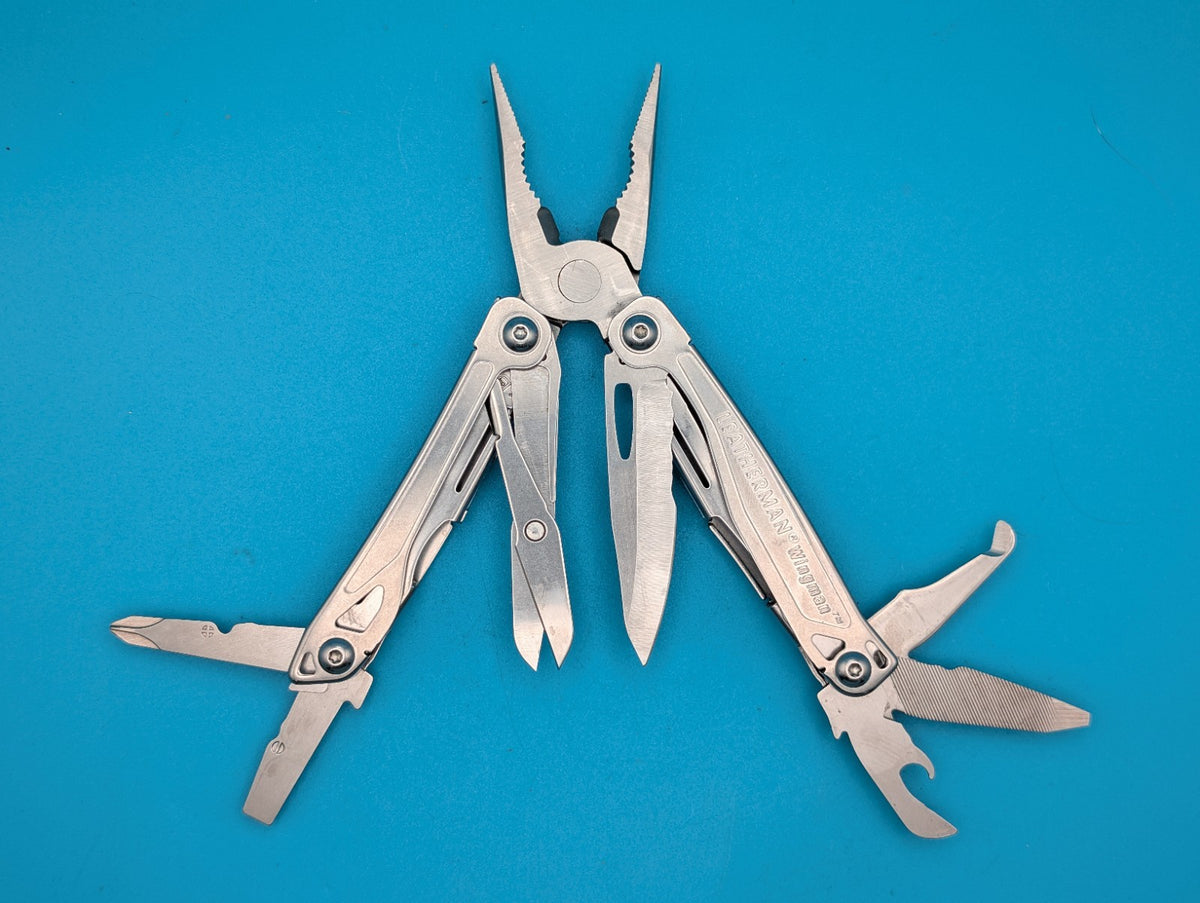 LEATHERMAN WINGMAN MULTI-TOOL! FAST SHIPPING!