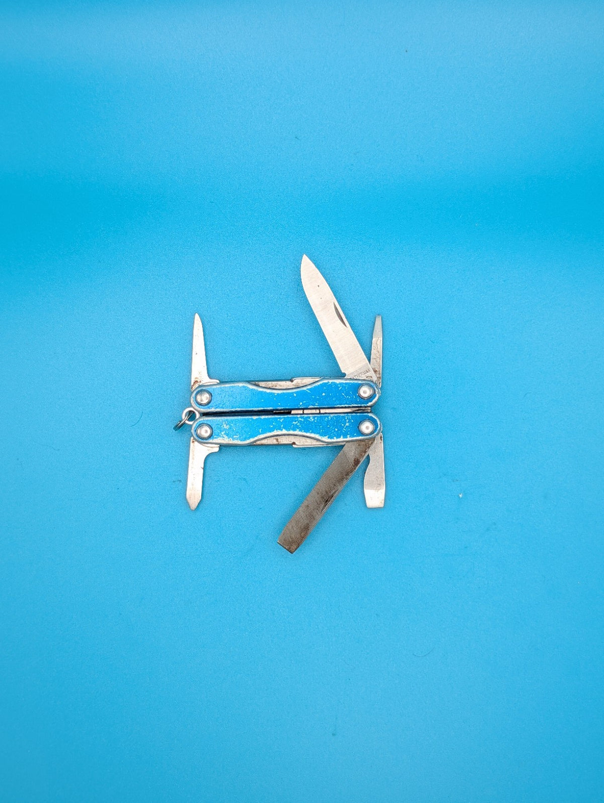 Leatherman Squirt P4 Multi-Tool, Key Ring, Retired, Blue