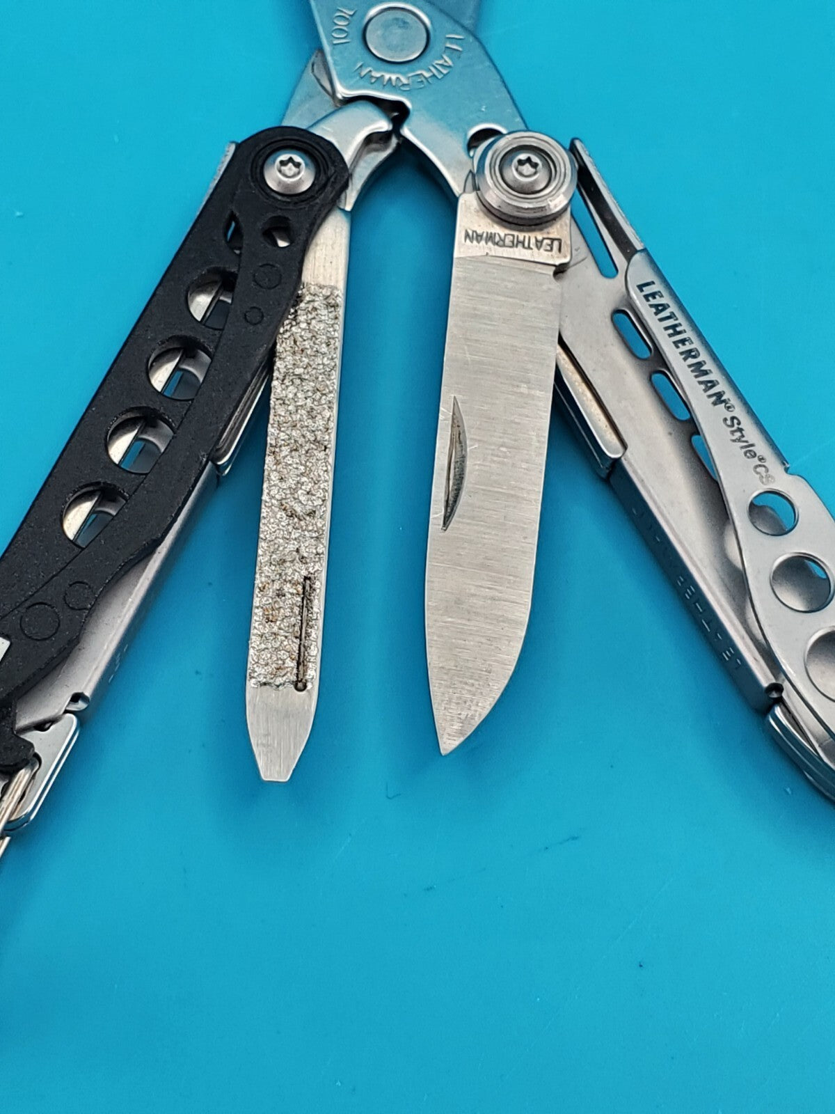 Leatherman Style CS Black Multi-Tool! FAST SHIPPING!