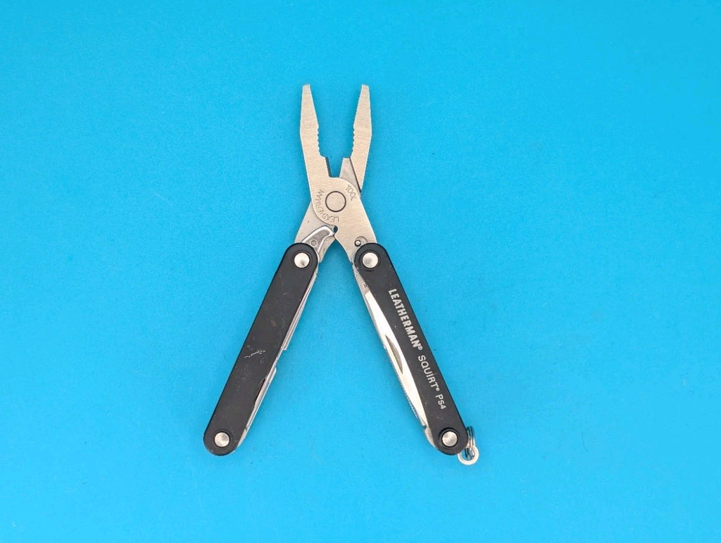 Leatherman SQUIRT PS4 Multi-Tool With Pliers Scissors Knife BLACK!
