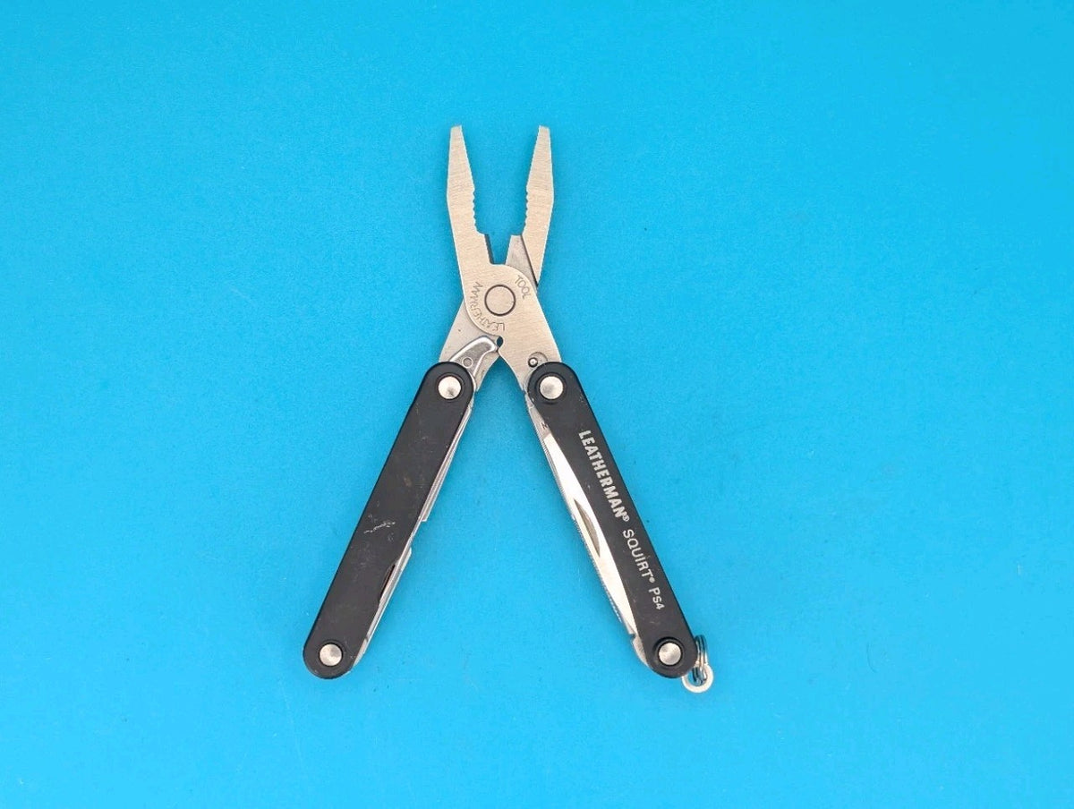 Leatherman SQUIRT PS4 Multi-Tool With Pliers Scissors Knife BLACK!