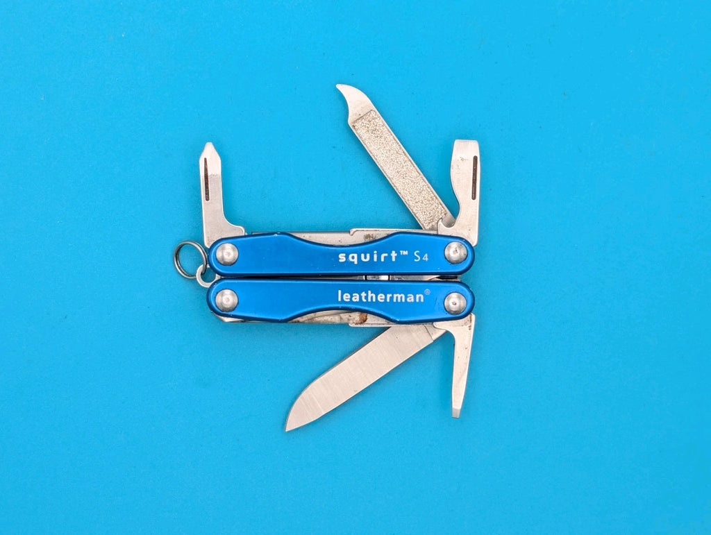 Leatherman Squirt S4 Multi-Tool, Key Ring, Retired, BLUE!