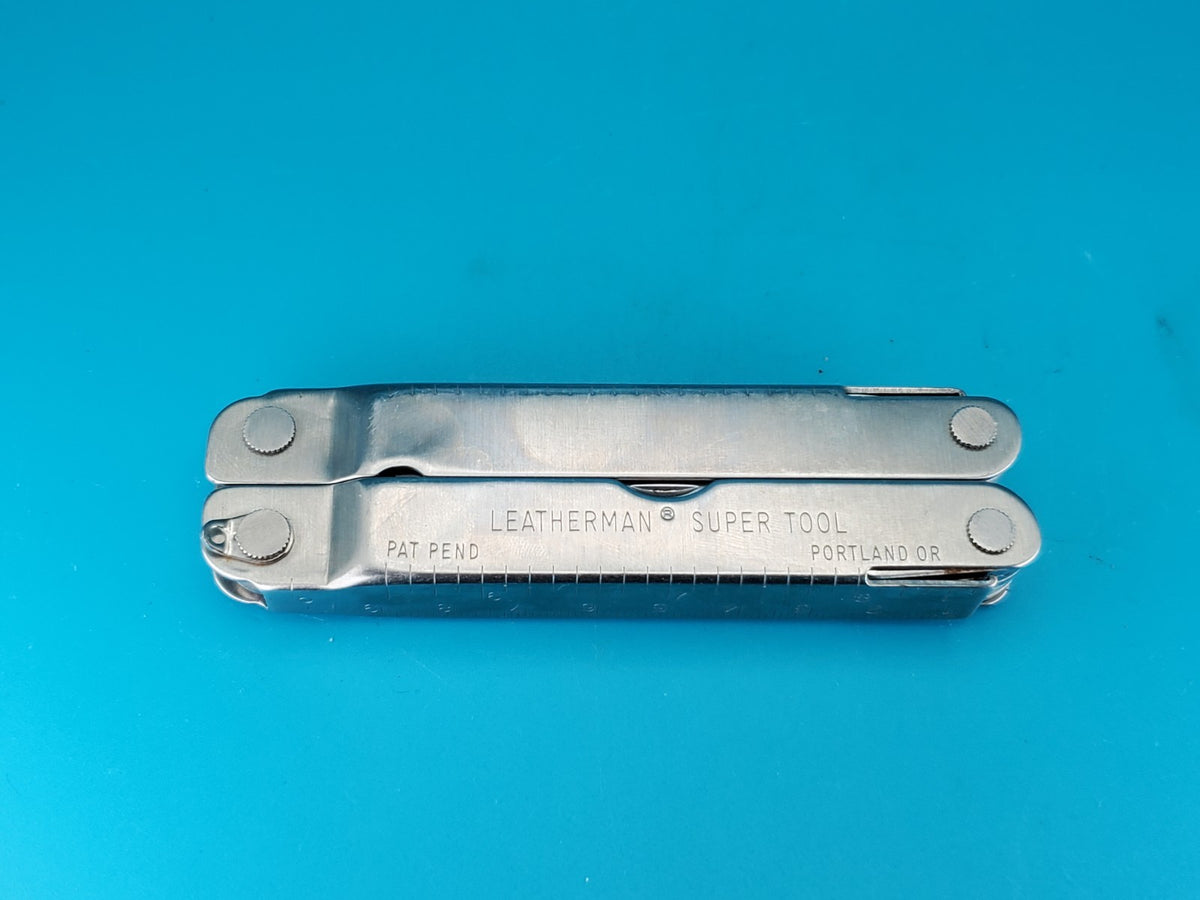 LEATHERMAN Super TOOL Multi Function Tool PLIERS, Stainless! 09/95 DATE