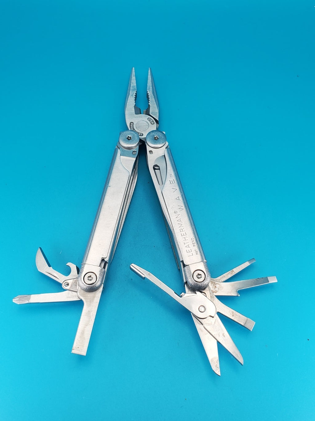 Leatherman Wave Original Vintage Retired, Dated 0401 (APR, 2001)