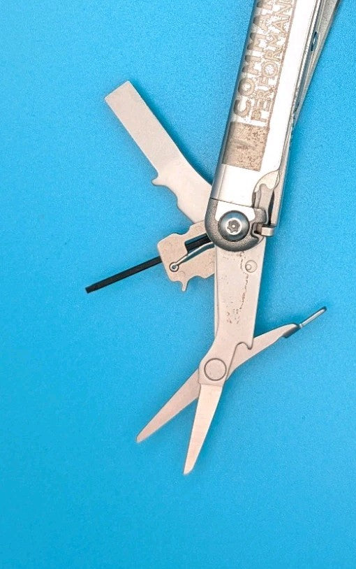 Leatherman Wave Plus Multi-Tool, Jessie Bentley