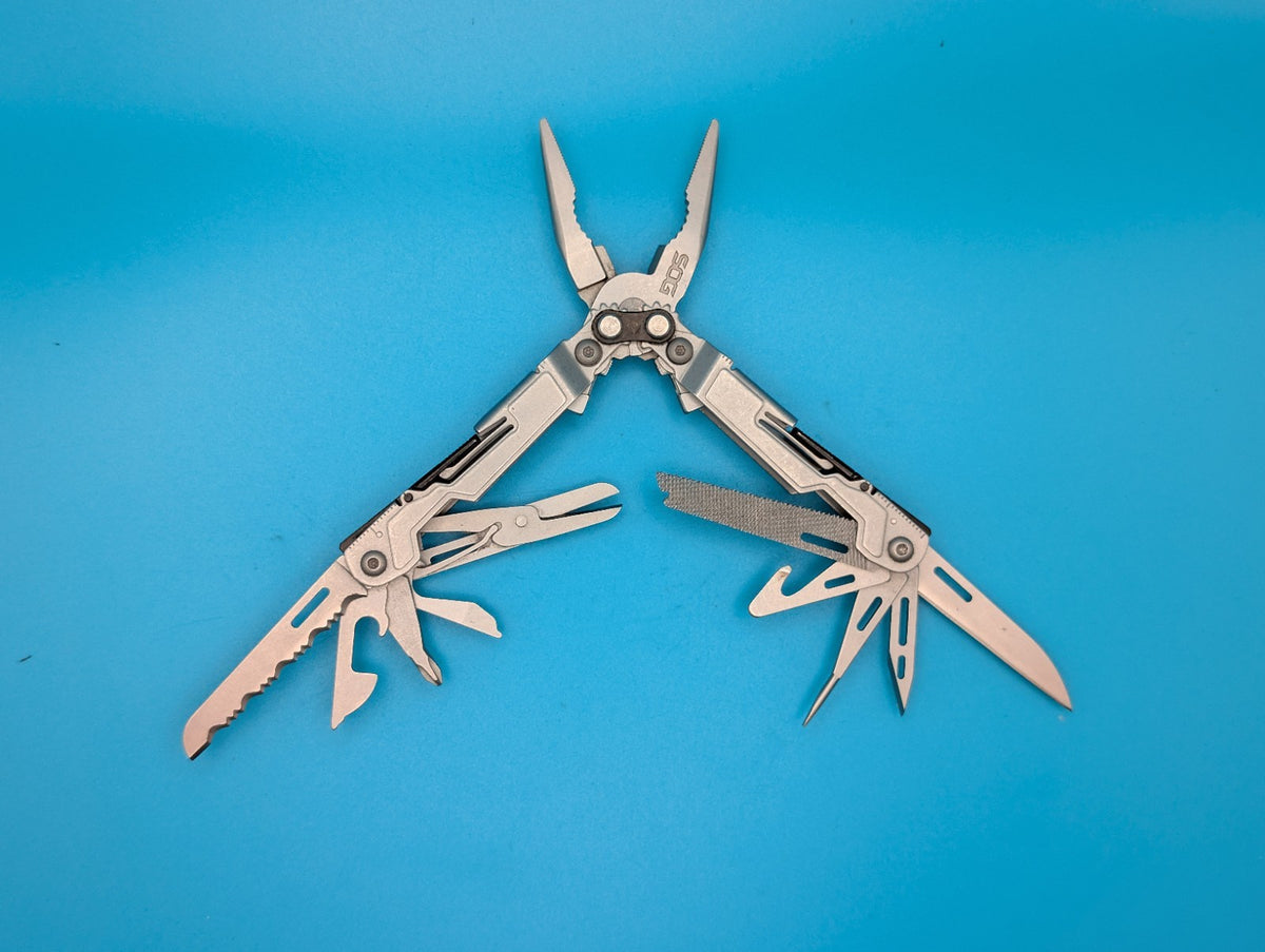 SOG PowerPint Tool Compact Lightweight Silver Multi-Tool!