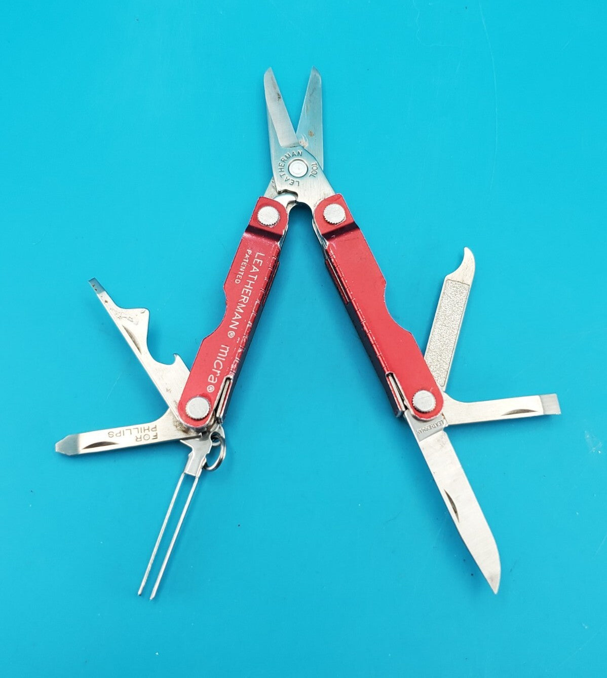 Leatherman Micra Multi-Tool, Knife, Scissors, Key Ring, Red!
