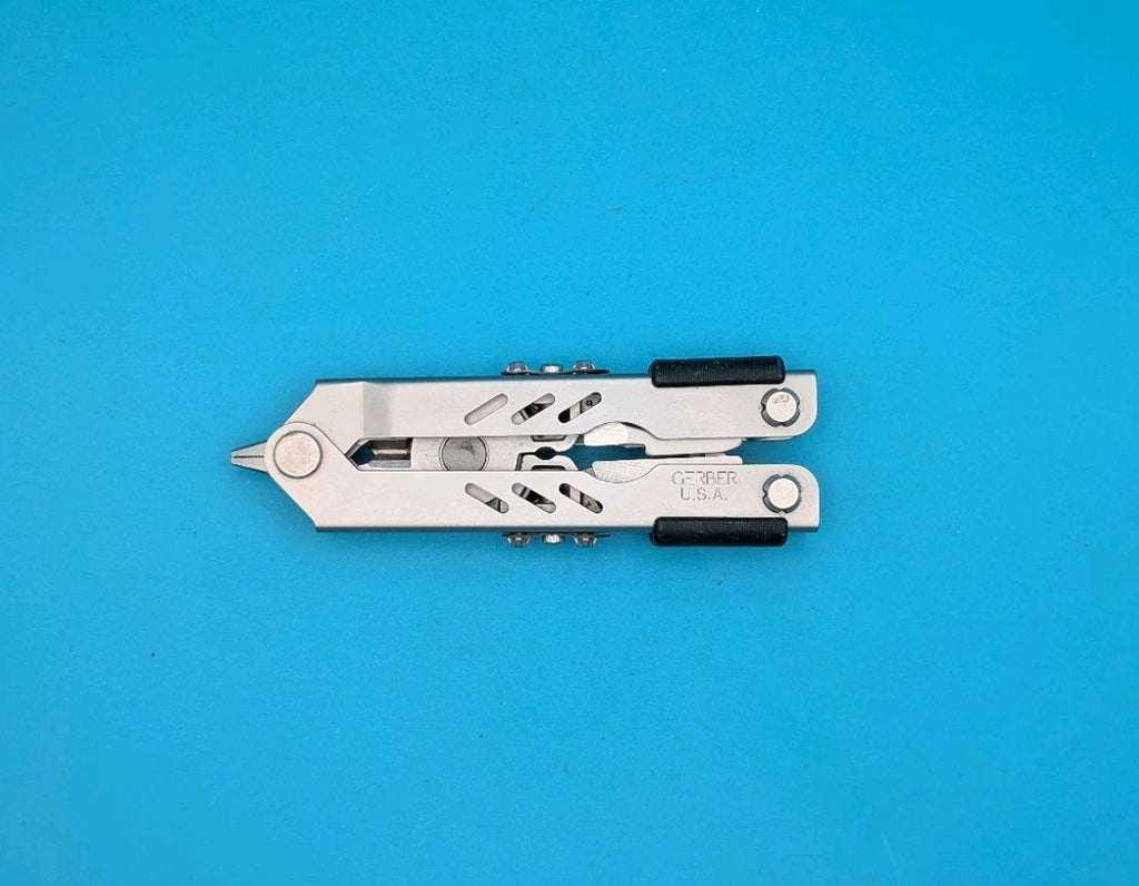 Gerber MP400 Compact Multitool Stainless Steel!
