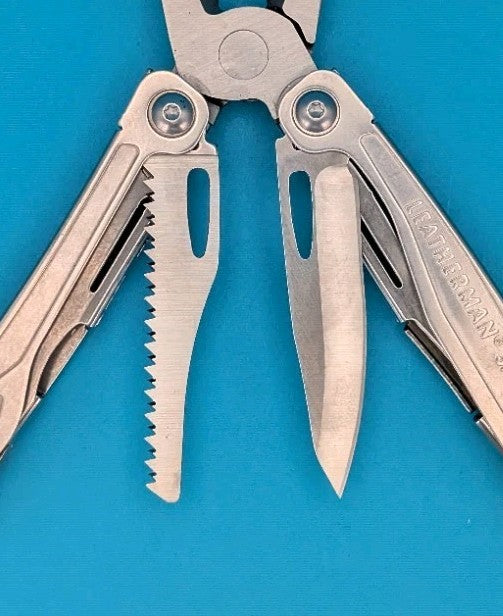 Leatherman Sidekick Multi-Tool, Knife, Pliers, Saw, Stainless! With Sheath!