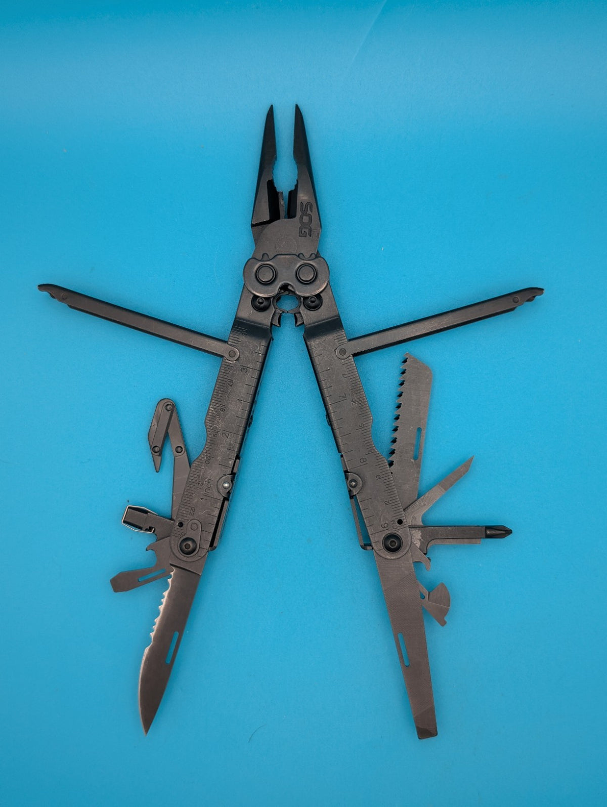 SOG PowerLock Multi Tool! WITH SHEATH! BLACK!!!