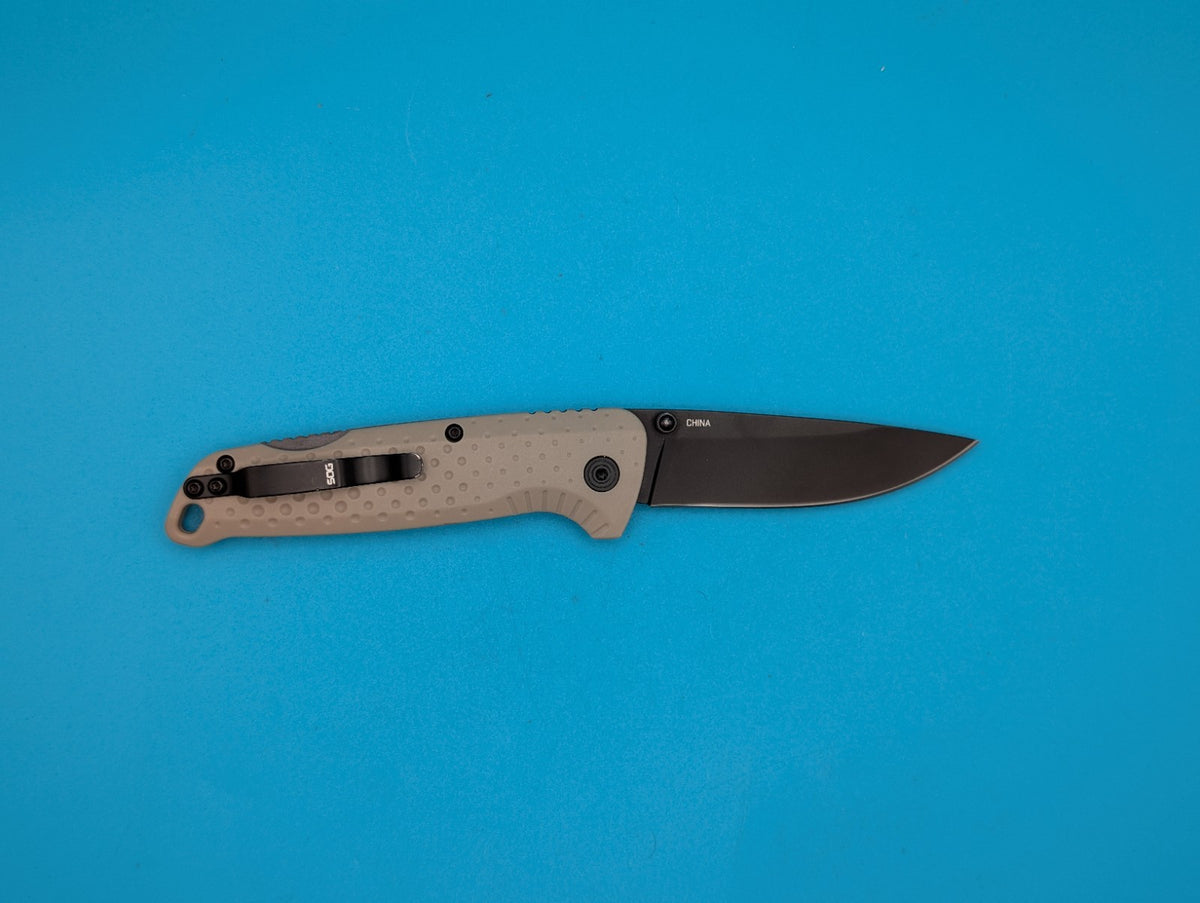 SOG Adventurer LB Lockback Tan Folding 5Cr15MoV Pocket Knife!