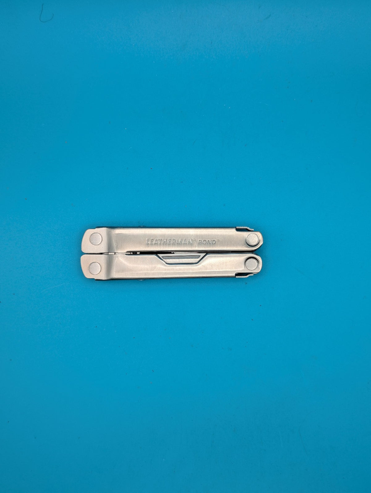 LEATHERMAN Bond Multitool, Stainless Steel Everyday Tool! *JAMES SABBA*