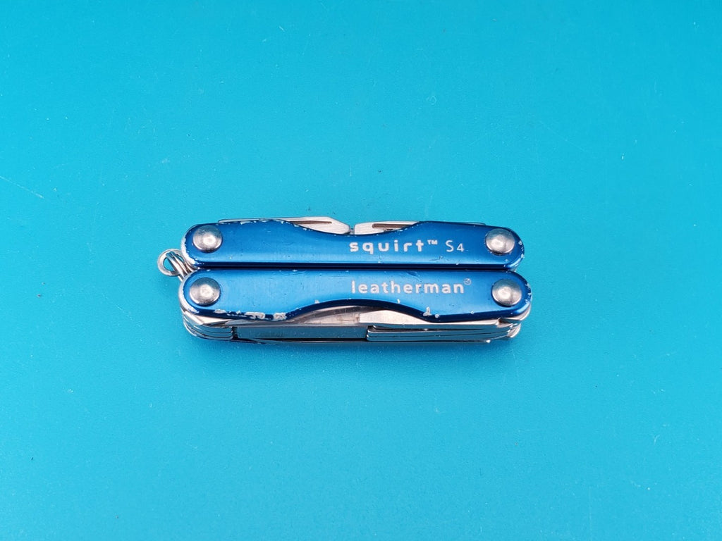 Leatherman "Squirt S4" Stainless Steel Multi Tool! BLUE!