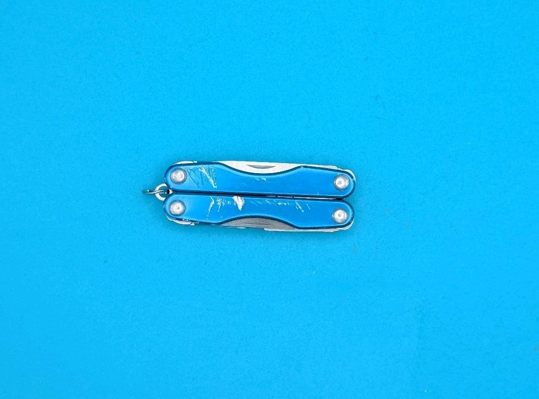 Leatherman Squirt P4 Multi-Tool, Key Ring, Retired, BLUE!