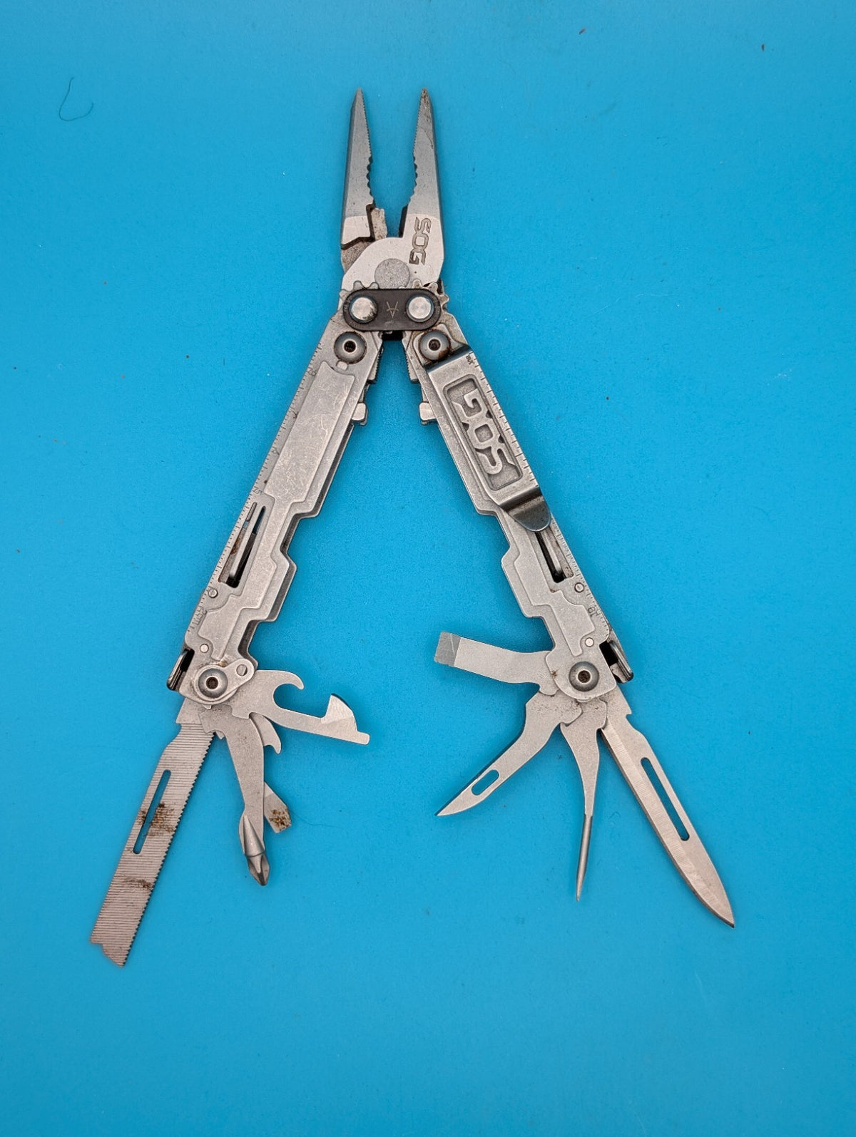 SOG Power Access Deluxe Knife with Pliers!