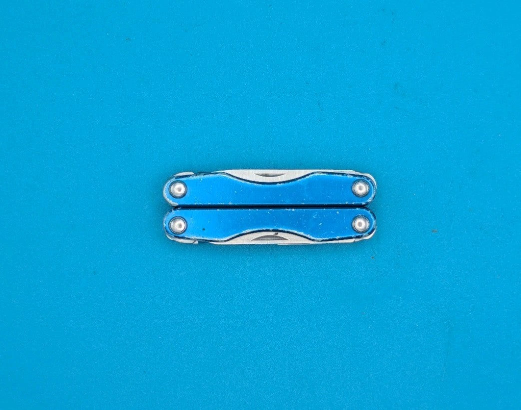 Leatherman Squirt S4 Multi-Tool, Key Ring, Retired, Blue