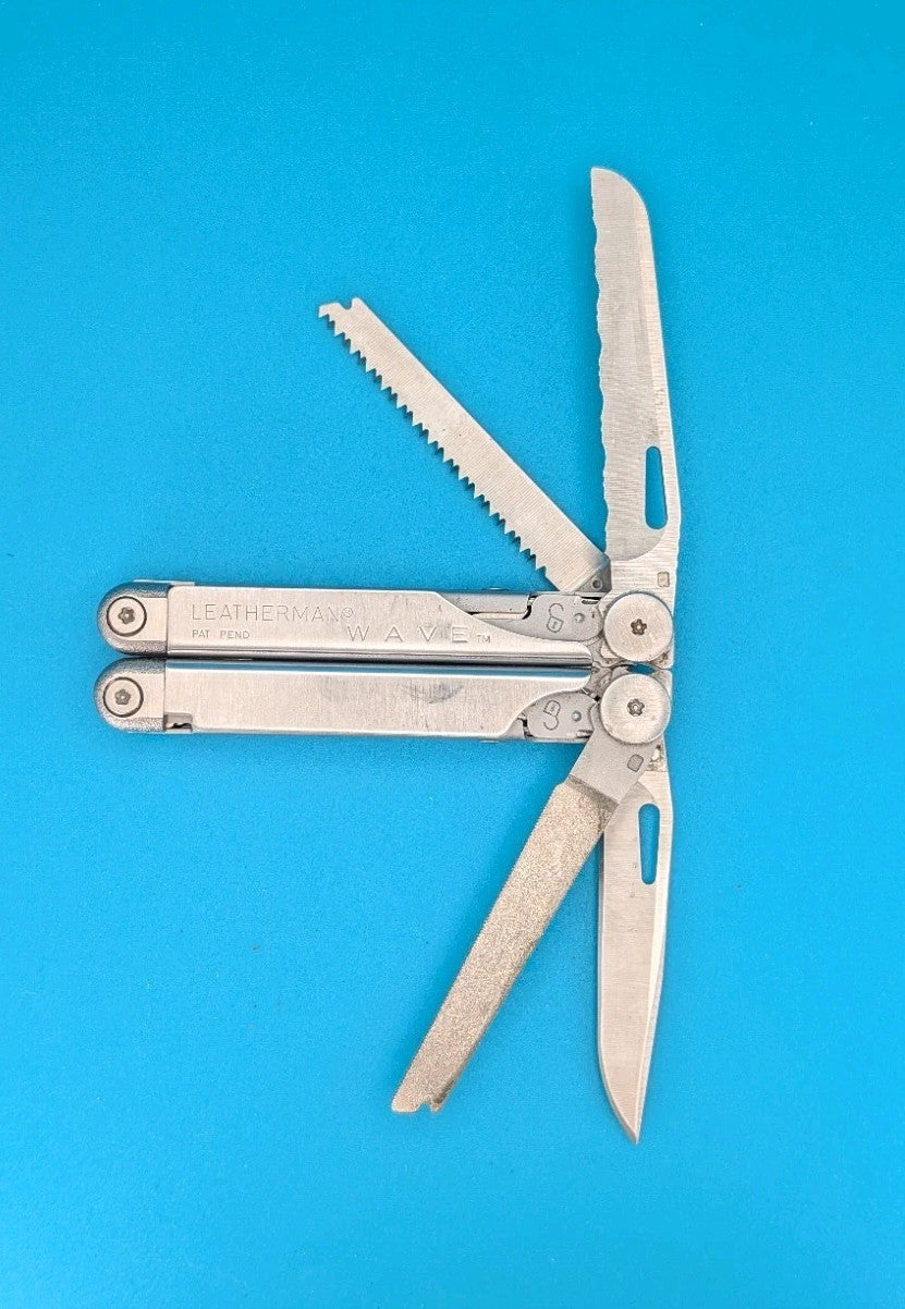 Vintage Leatherman Wave Original Multi Tool! , Dated 0301 (MAR, 2001)