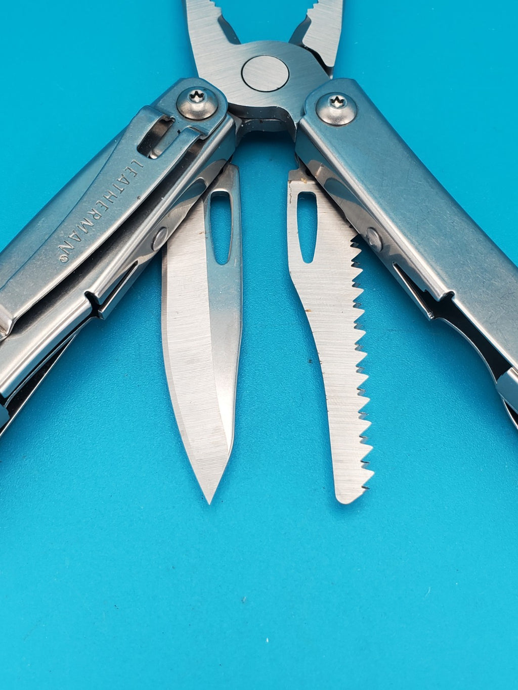 Leatherman Sidekick Multi-Tool, Knife, Pliers, Saw, Stainless! With Sheath!