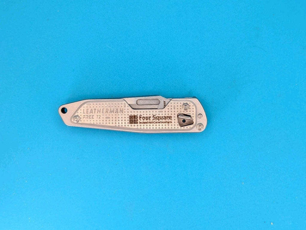 Leatherman FREE T2 Pocket Knife Multi-tool! "FOUR SQUARE"