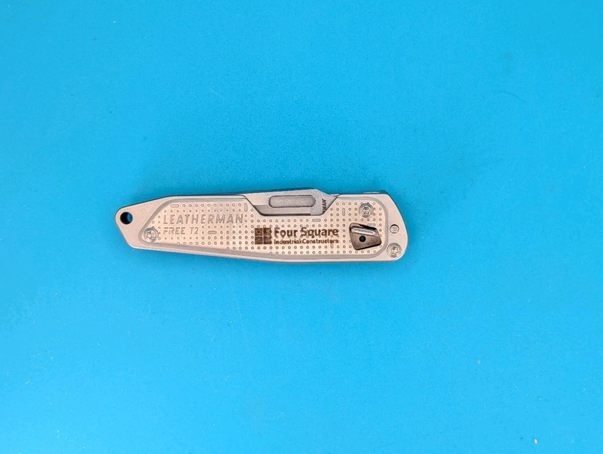 Leatherman FREE T2 Pocket Knife Multi-tool! "FOUR SQUARE"