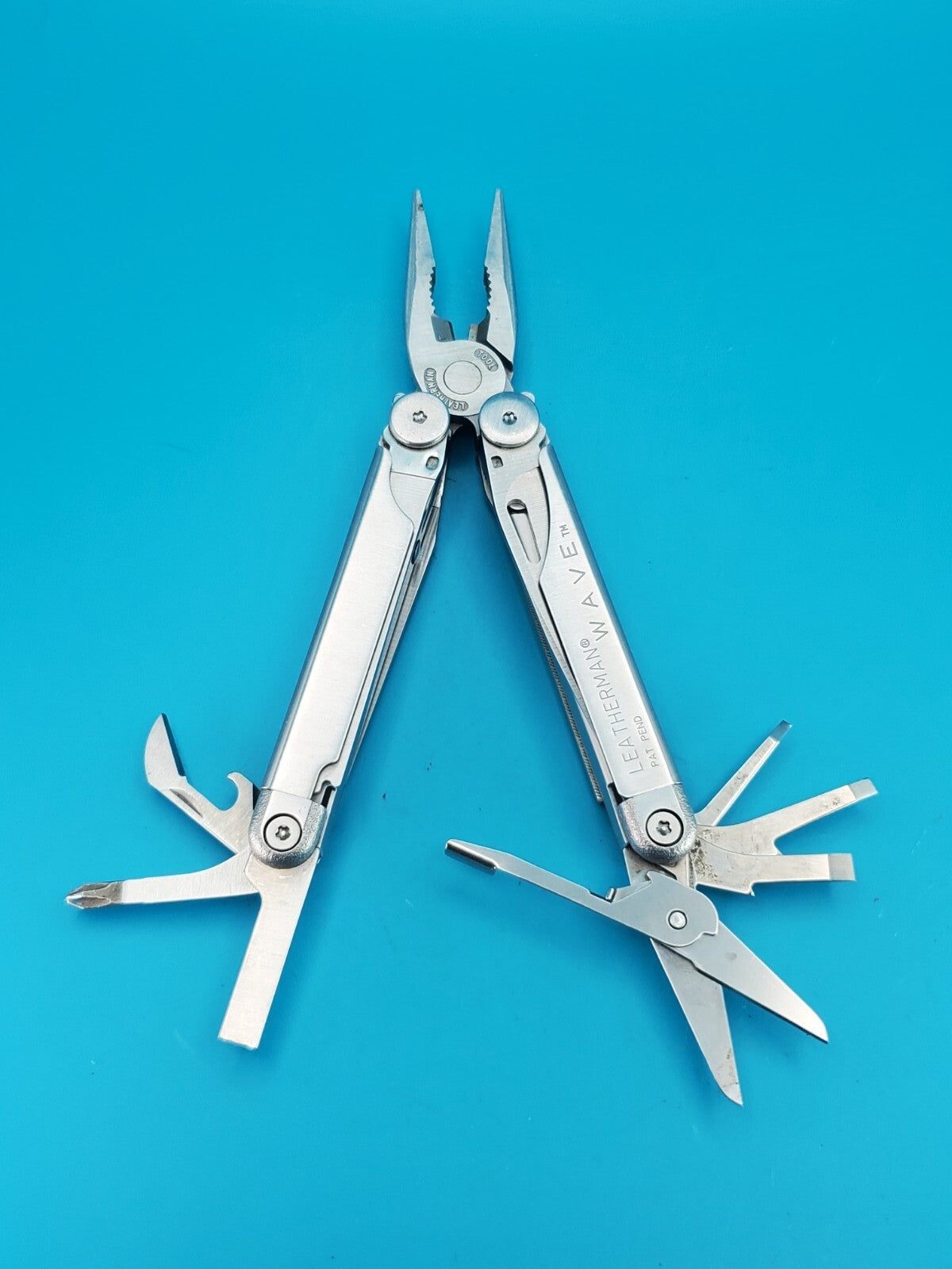 Leatherman Wave Original Vintage Retired, Dated 0502 (May, 2002) with Sheath