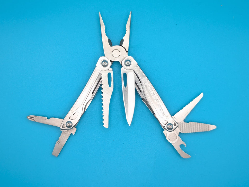 Leatherman Sidekick Multi-Tool, Knife, Pliers, Saw, Stainless!