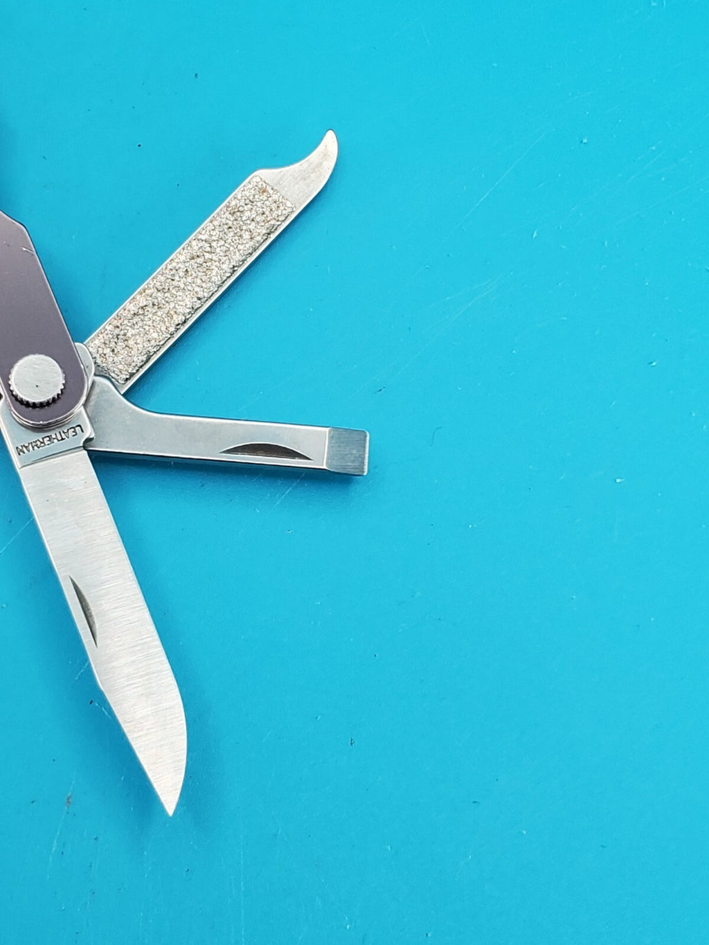 Leatherman Micra Multi-Tool, Knife, Scissors, Key Ring, Gray!