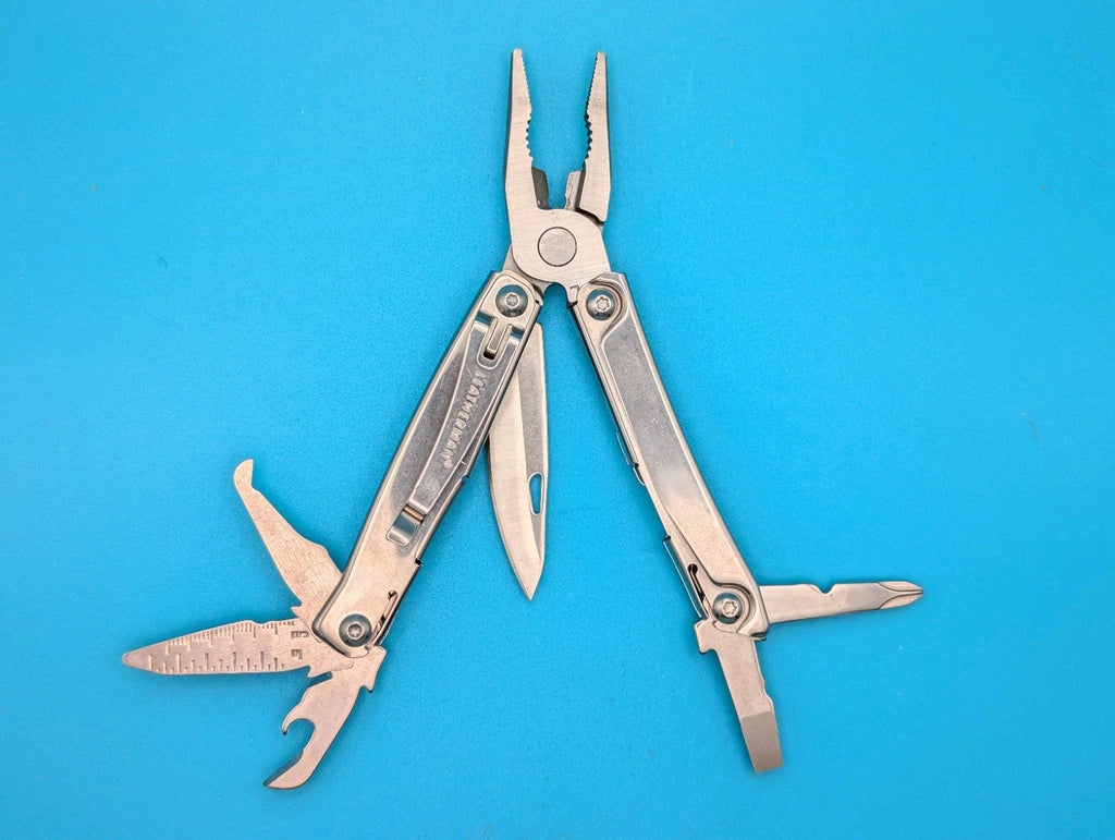 Leatherman Rev 3.8" Multi-Tool, Stainless!