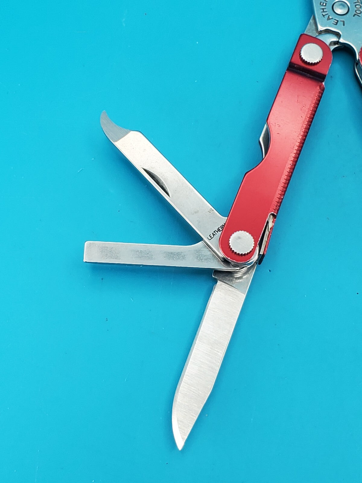 Leatherman Micra Multi-Tool, Knife, Scissors, Key Ring, Red, Carolyn