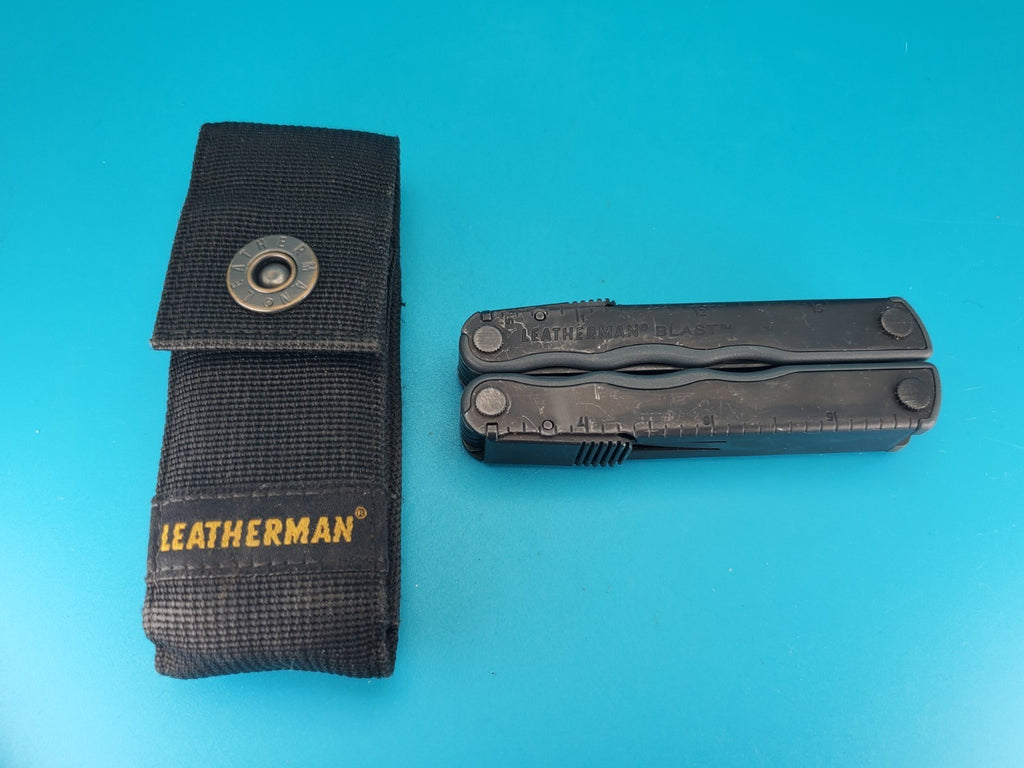 Leatherman BLAST Multi-Tool , Retired Multitool w/ Knife Pliers! BLACK OXIDE!