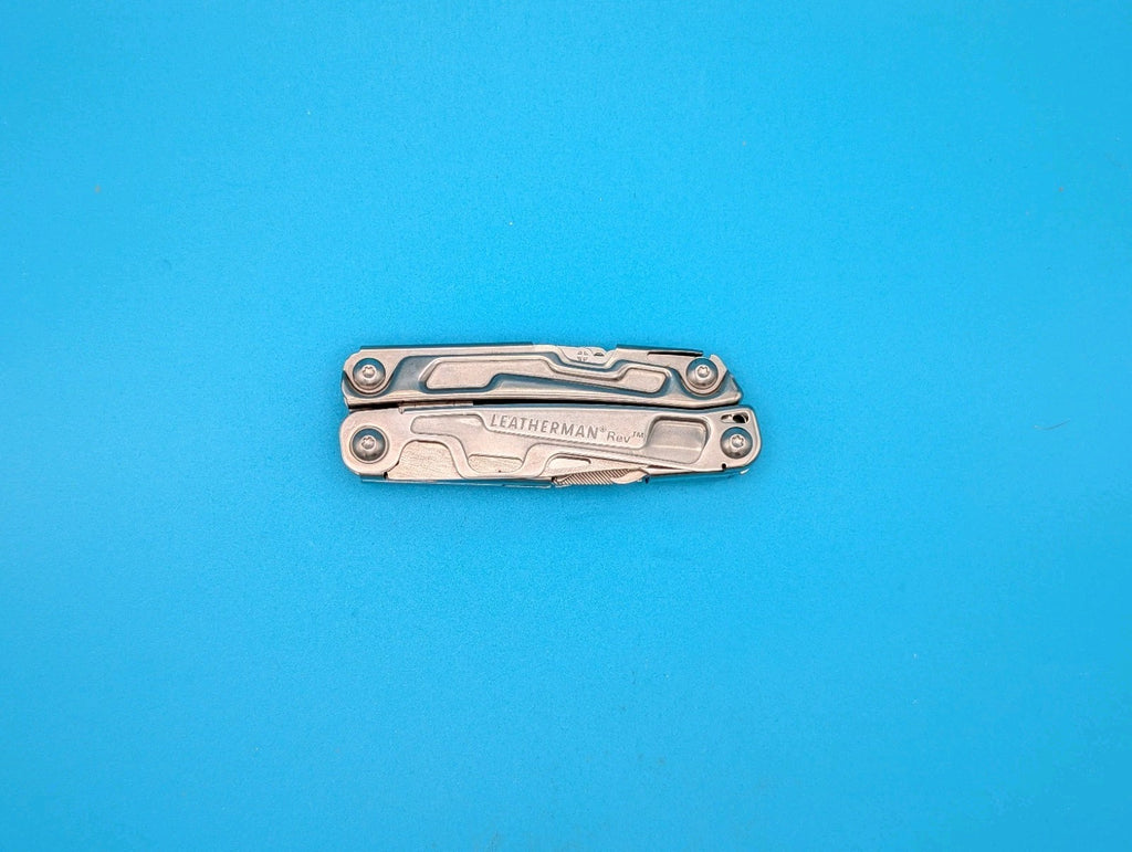 Leatherman Rev 3.8" Multi-Tool, Stainless!