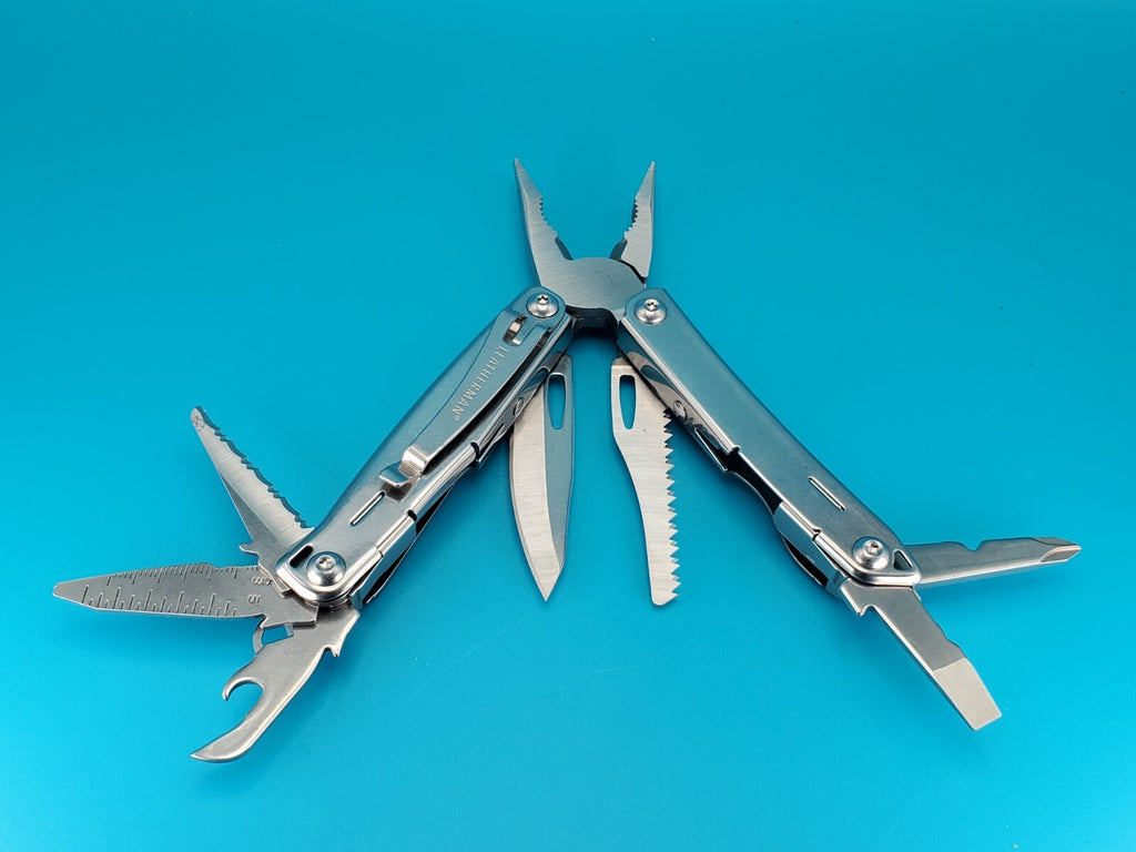 Leatherman Sidekick Multi-Tool, Knife, Pliers, Saw, Stainless!