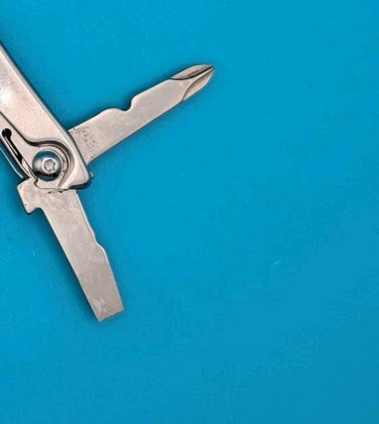 Leatherman Rev 3.8" Multi-Tool, Stainless!