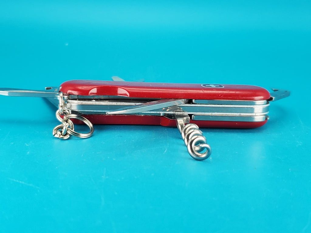 Wenger Traveler Red Swiss Army Knife Multi Tool!