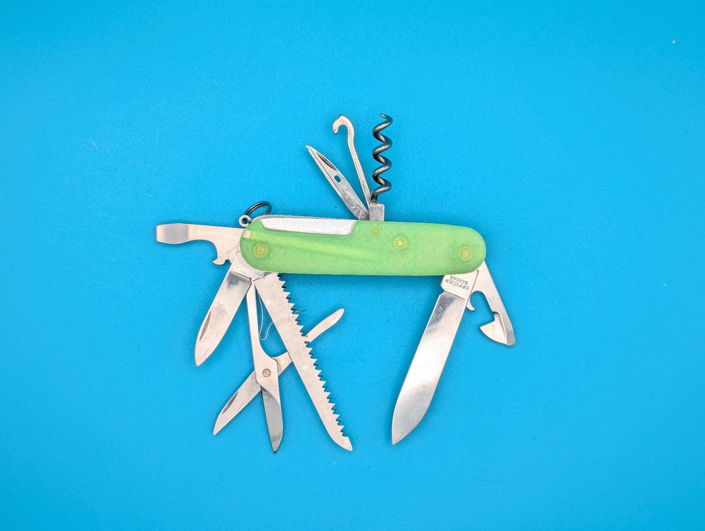 Victorinox Huntsman Firefly Green Glow in the Dark Swiss Army Knife Multi Tool!