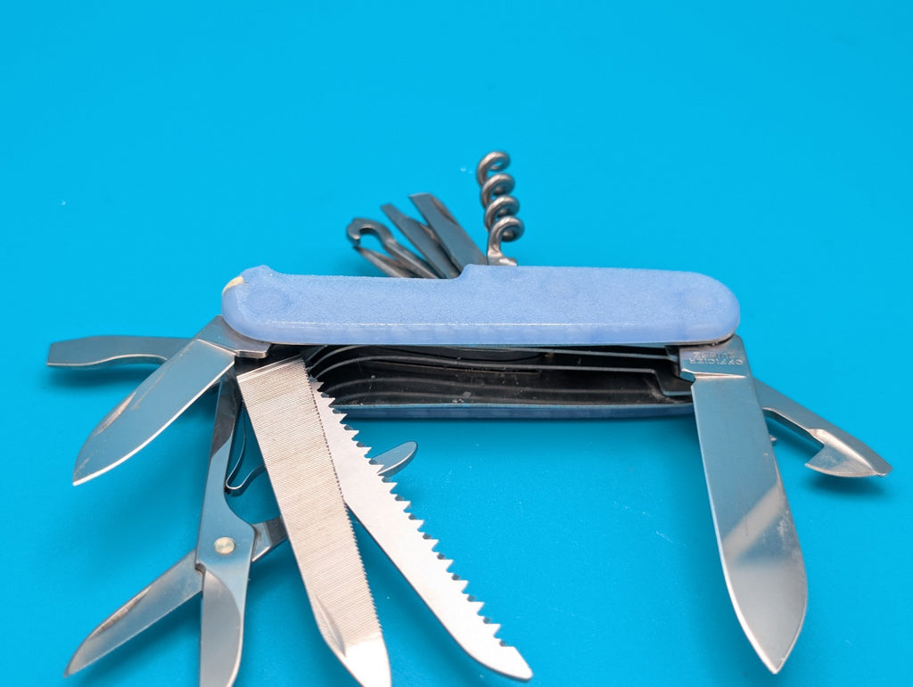 Victorinox Ranger Swiss Army Knife Multi-Tool! Firefly Blue Glow in the Dark!
