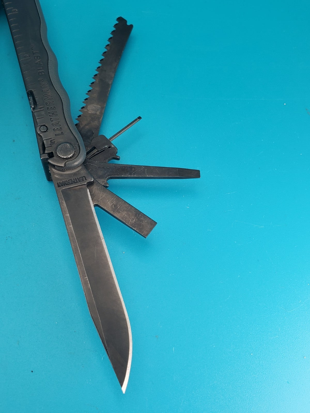 Leatherman BLAST Multi-Tool , Retired Multitool w/ Knife Pliers! BLACK OXIDE!