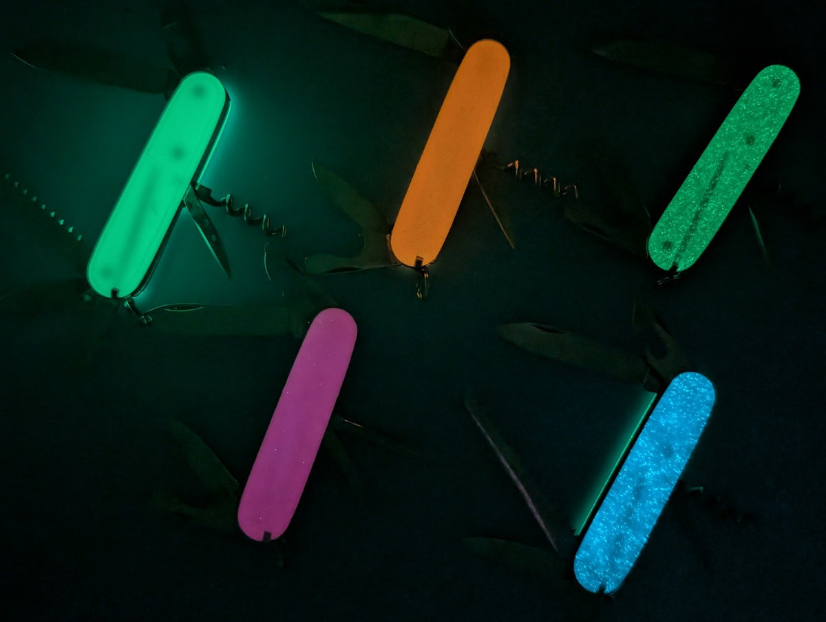 Custom Victorinox Glow in the Dark Swiss Army Knife Multi Tool! LOT OF 5!