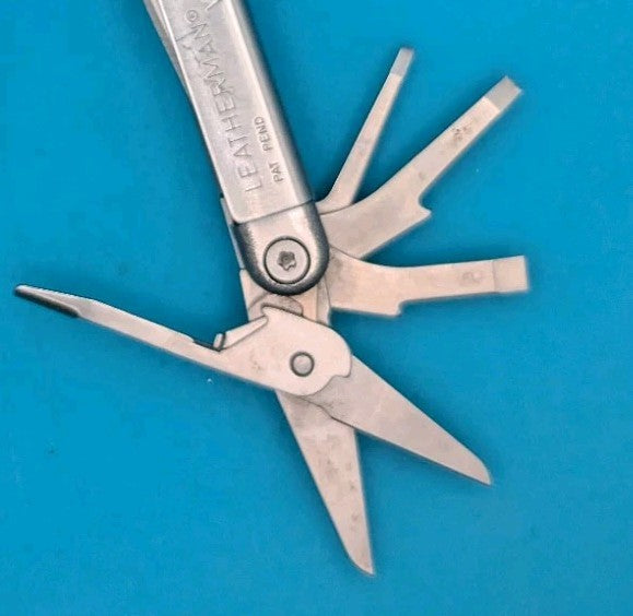 Leatherman Wave Original Vintage Retired, Dated 1299 (Dec, 1999)