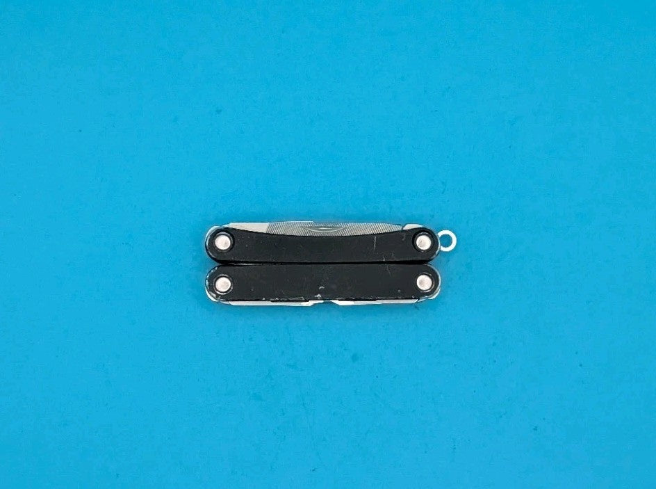 Leatherman SQUIRT PS4 Multi-Tool With Pliers Scissors Knife BLACK!